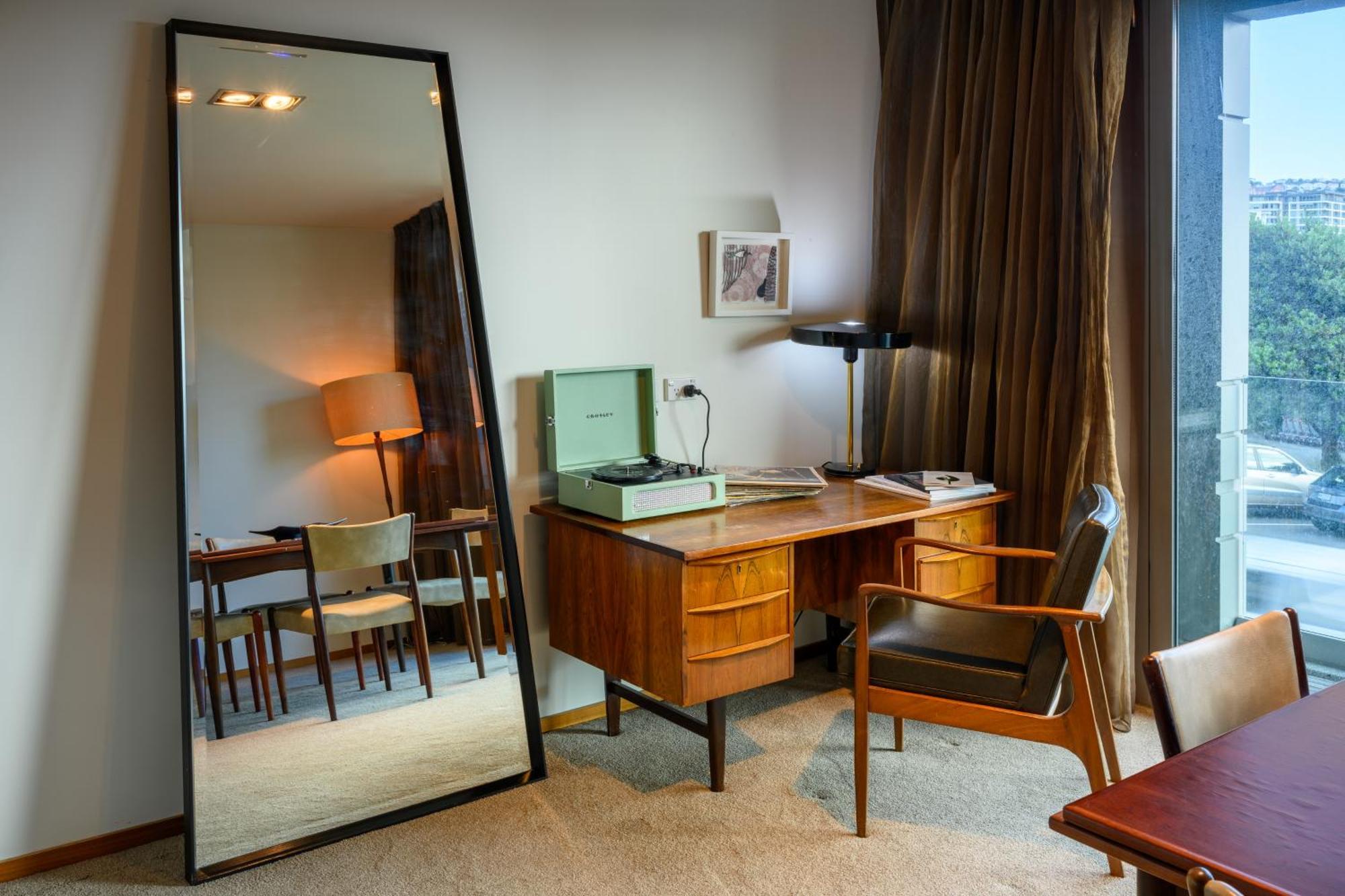 Ohtel Wellington Hotel ภายนอก รูปภาพ