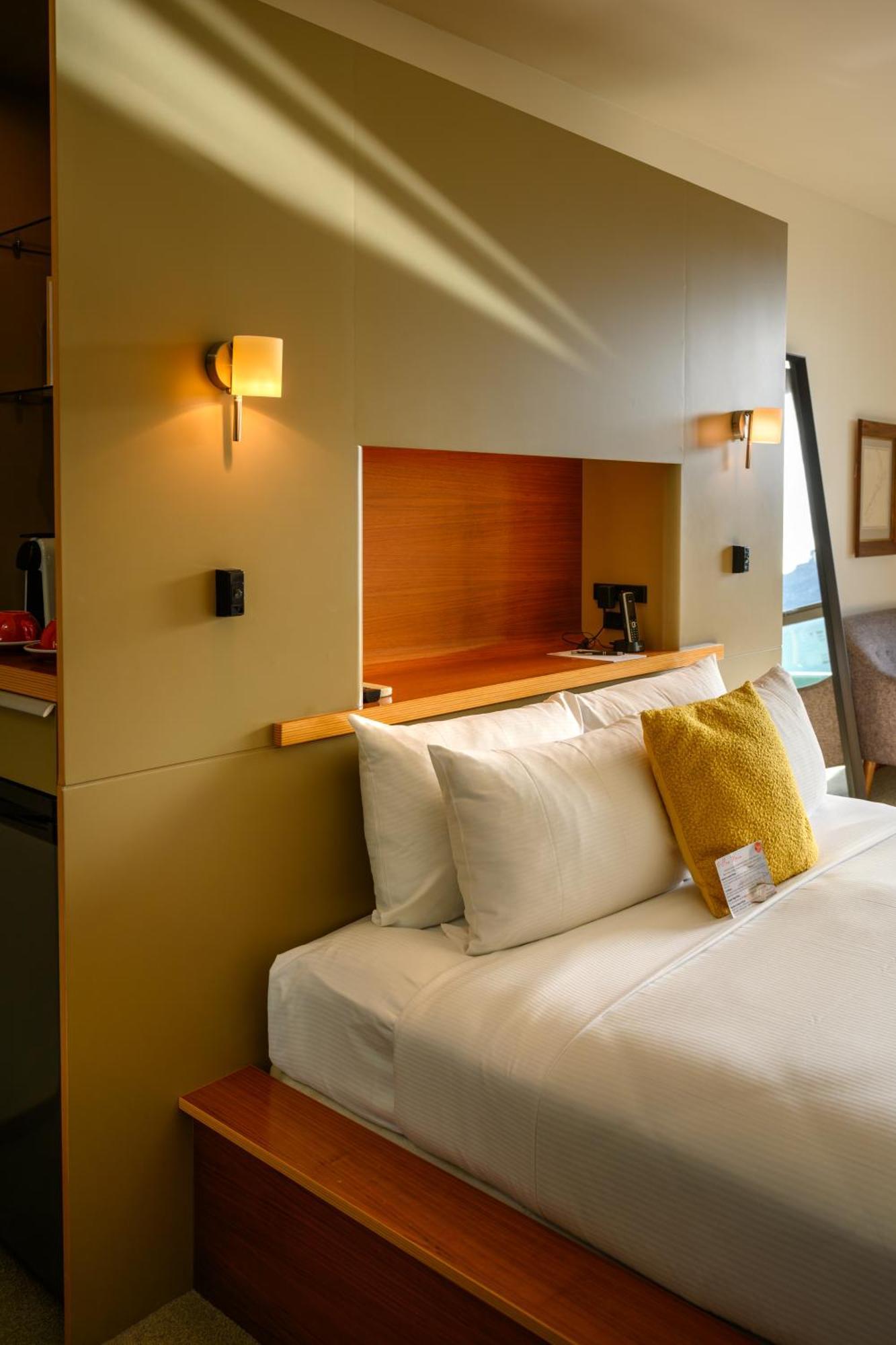 Ohtel Wellington Hotel ภายนอก รูปภาพ